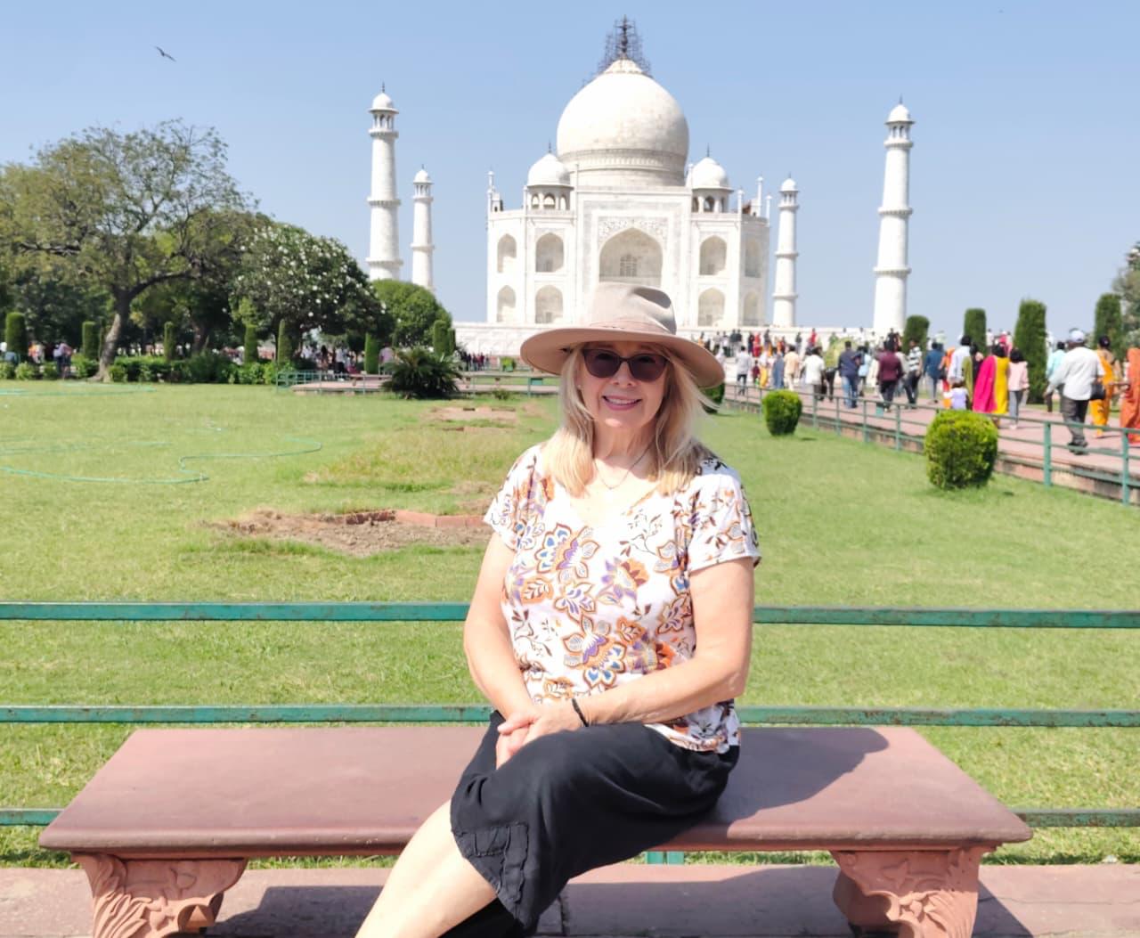 Private Taj Mahal Tour From Delhi By Super-fast Train