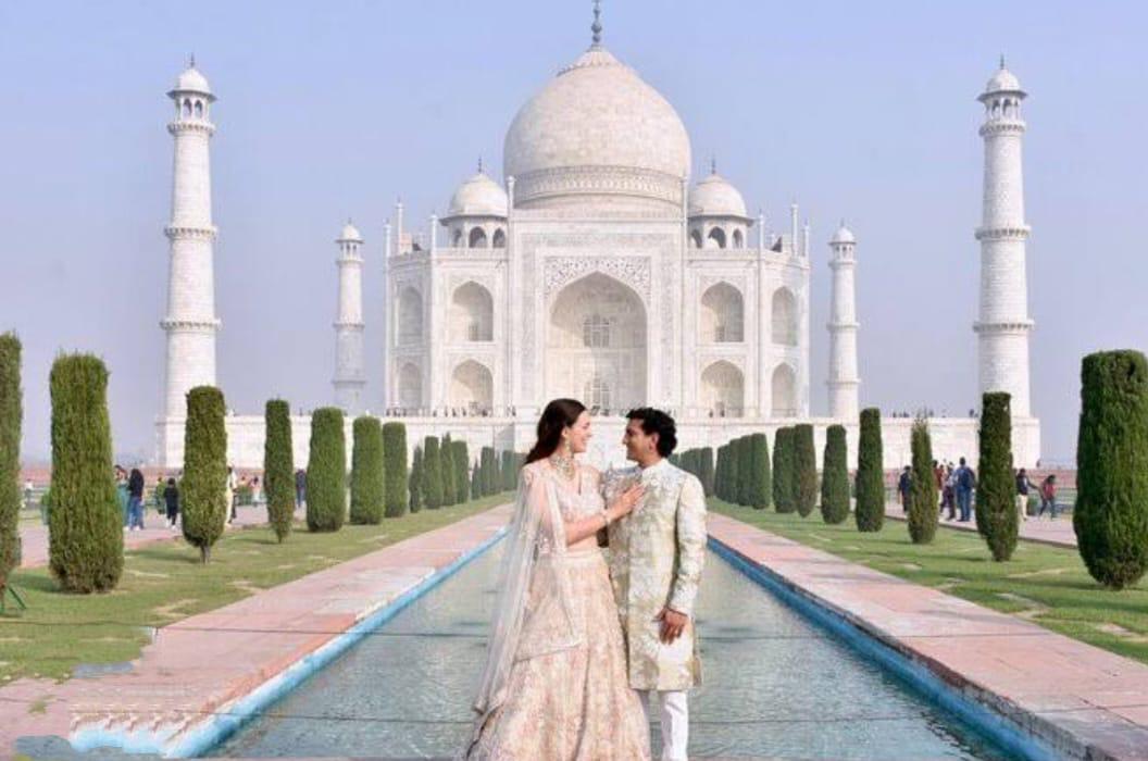 2 Days Taj Mahal and Agra Overnight Tour From Delhi