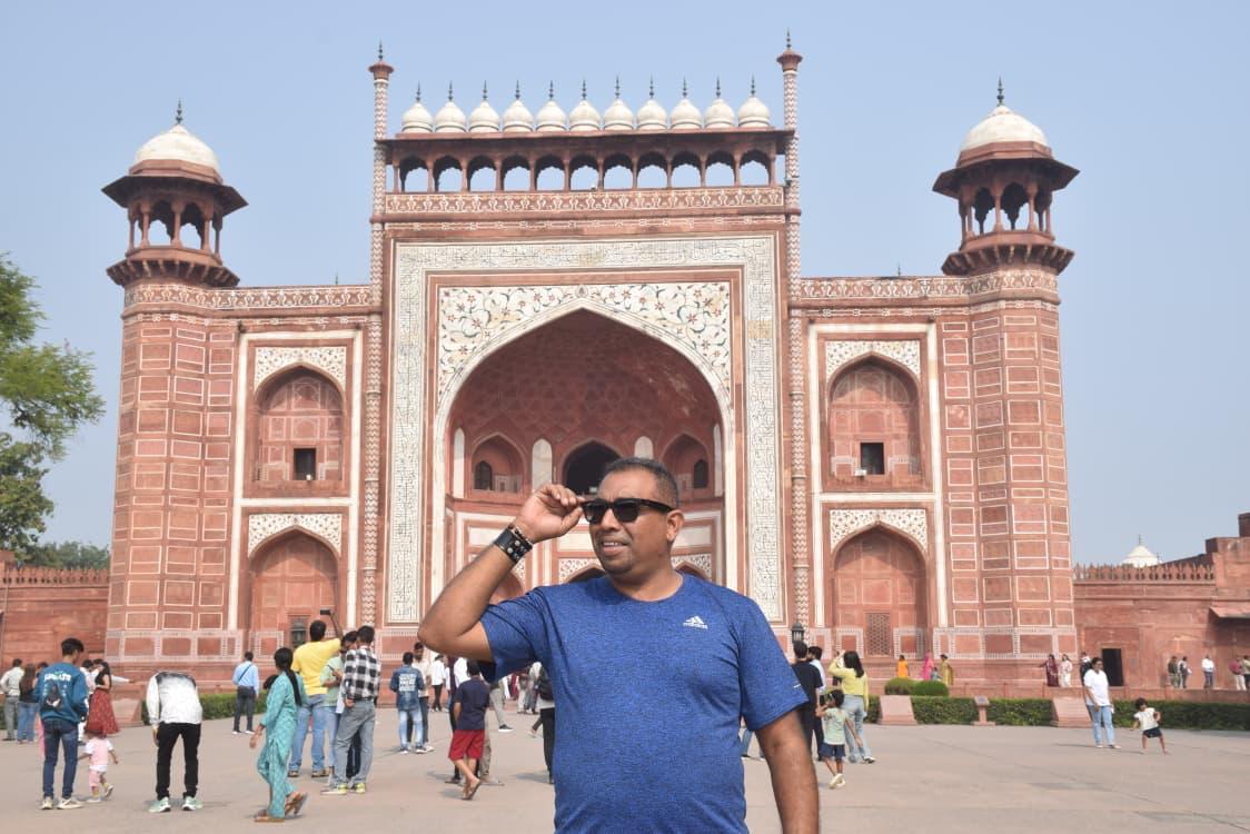 Private Taj Mahal Tour From Delhi By Super-fast Train