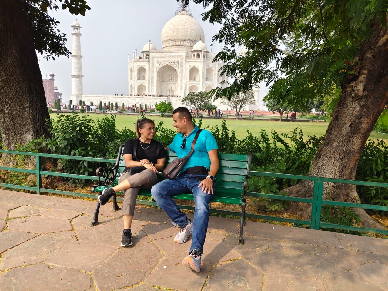 Private Taj Mahal Tour From Delhi By Super-fast Train